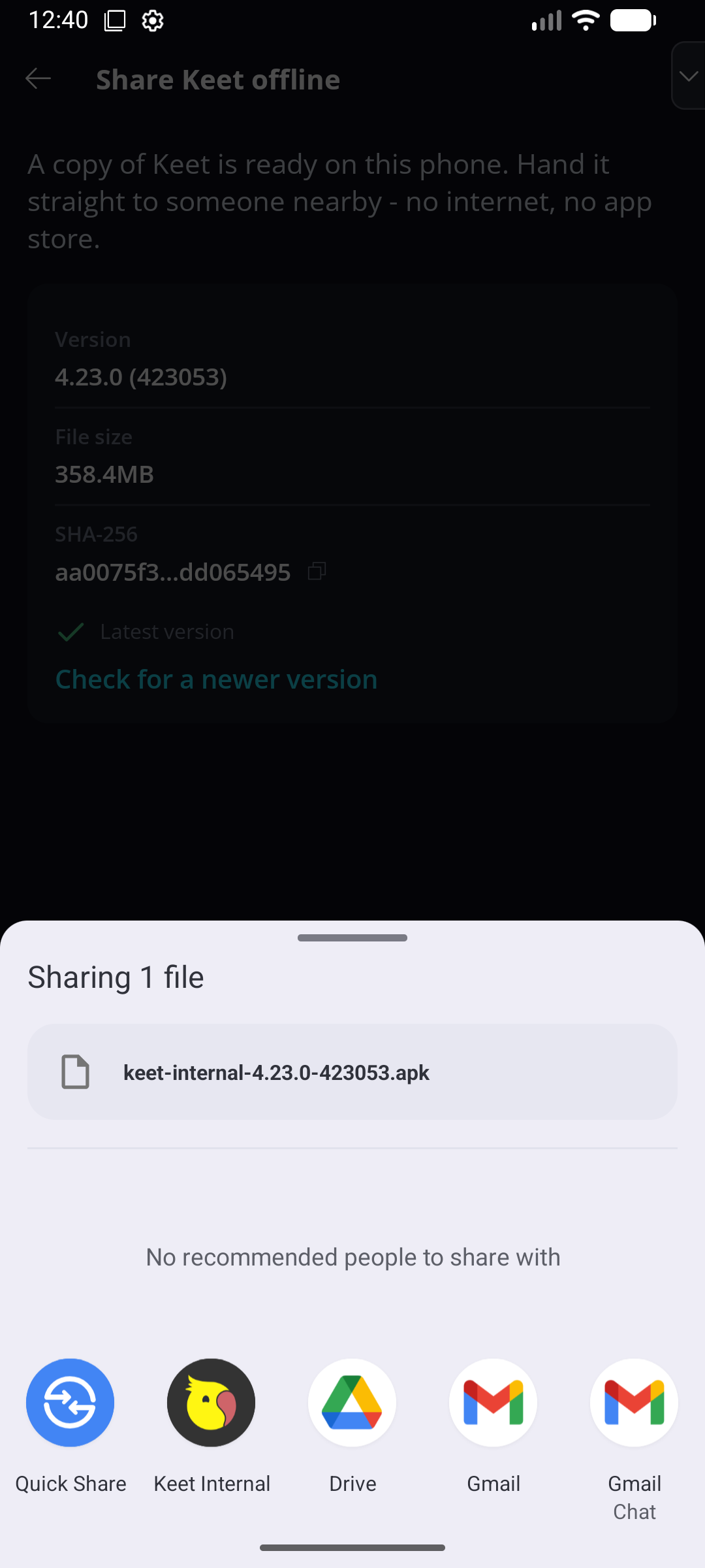 Moving to the New Android APK Build · Share the copy Android share sheet with the Keet installer attached and Quick Share as an option.